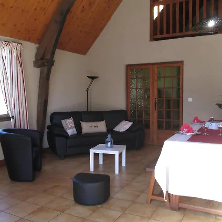 Casa de Férias La Grange By Interhome